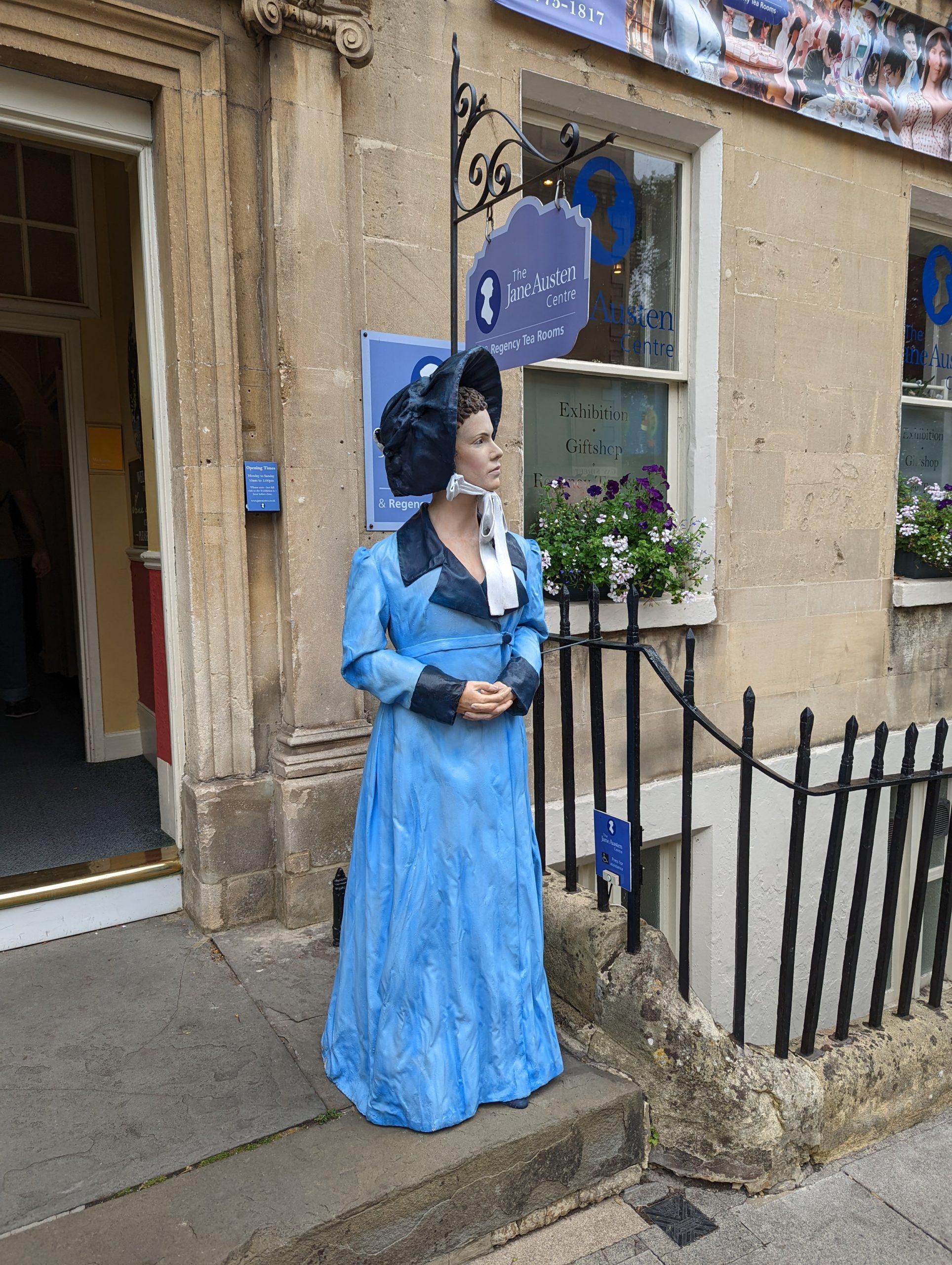 Exploring England: Day 2 in Bath